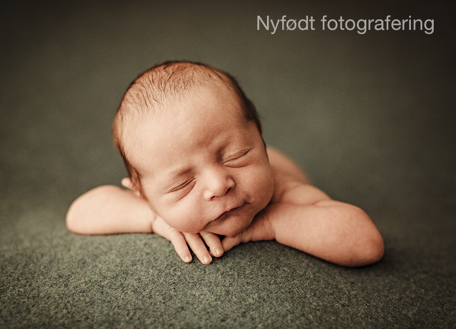 Nyfødt fotografering TTH 2023